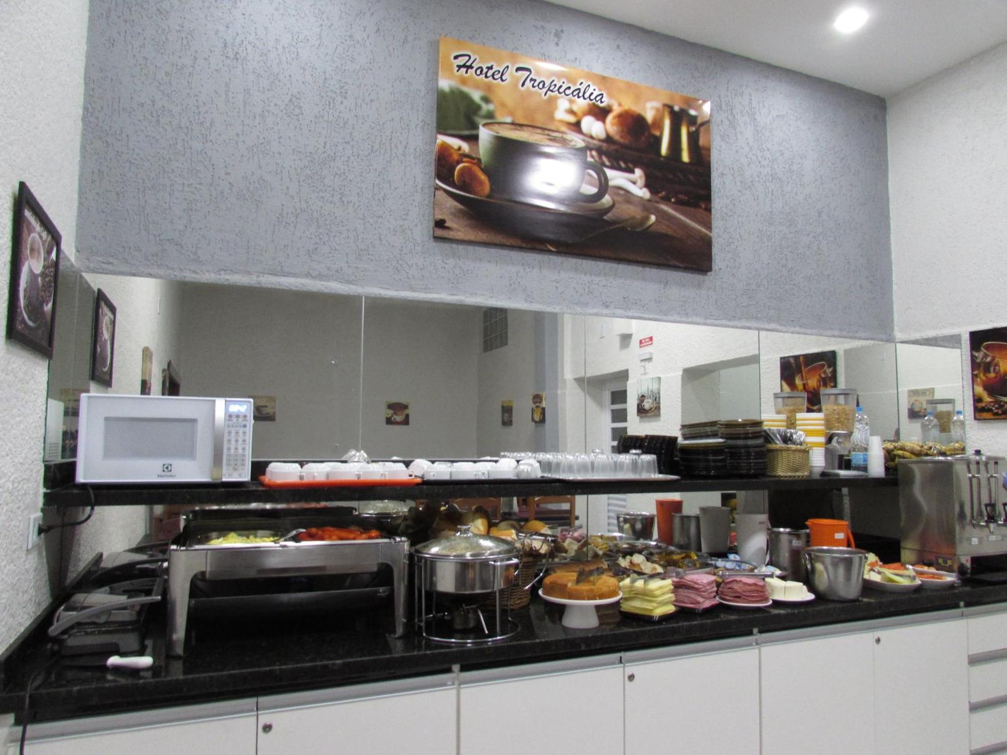 Hotel Tropicalia: Downtown Convenience With Parking Sao Paulo